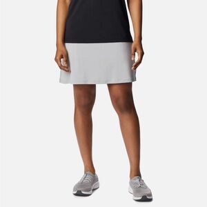 Columbia Golf Omni Wick Qualifier Skort Womens XXL (20/22) Black Skort GUC